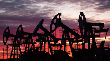 Precio del petróleo crudo Brent se alza nuevamente en medio de las tensiones en Oriente Medio