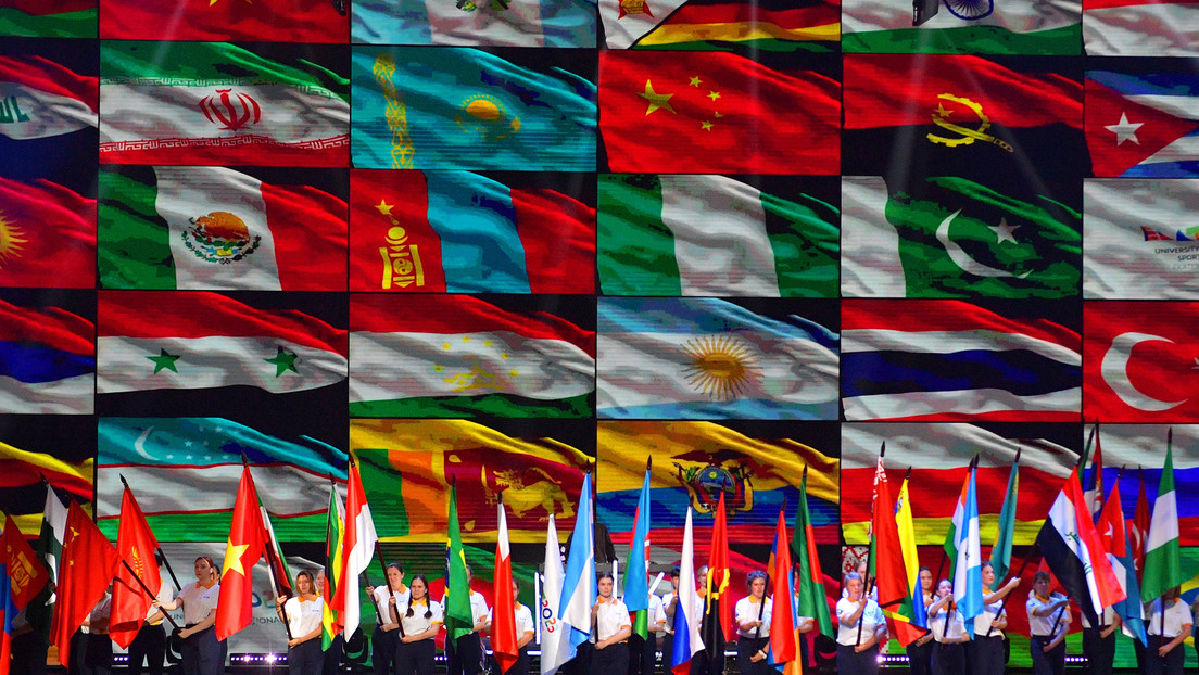 Rusia abre sus puertas al talento global y le da la bienvenida a especialistas extranjeros