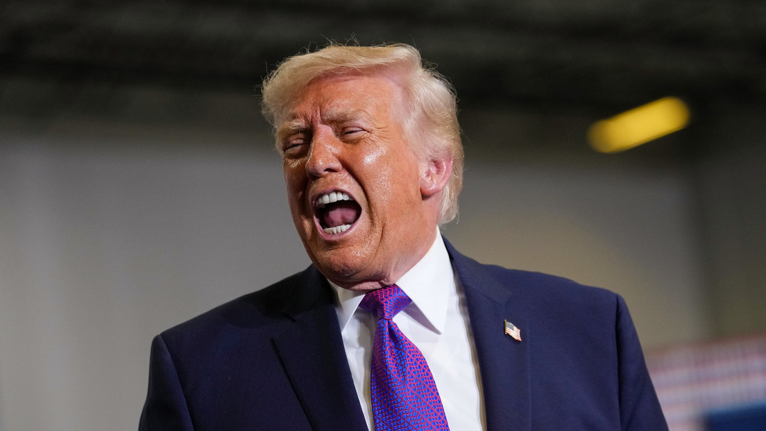 WSJ: Trump gritó a sus asesores 