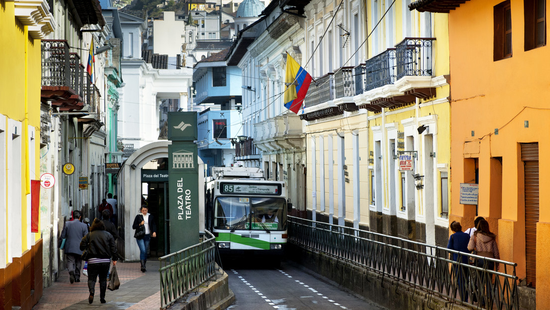 Anuncian toque de queda en una capital latinoamericana