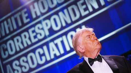 "Vivimos en un mundo loco": Trump relata cómo vivió el tiroteo en la cena con corresponsales