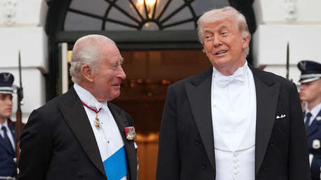El rey británico lanza un dardo sorpresa a Trump