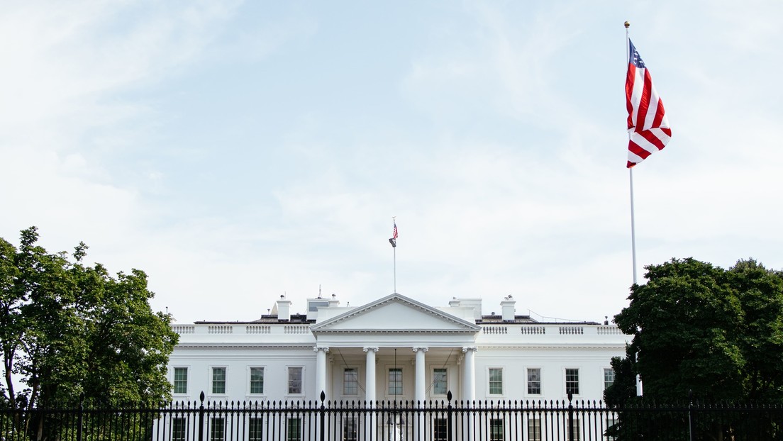 Acordonan la Casa Blanca tras disparos en sus alrededores