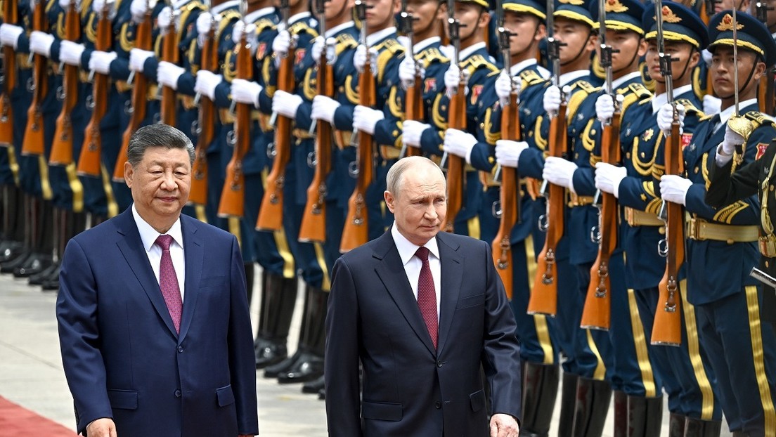 Xi Jinping da la bienvenida a Vladímir Putin (VIDEOS)