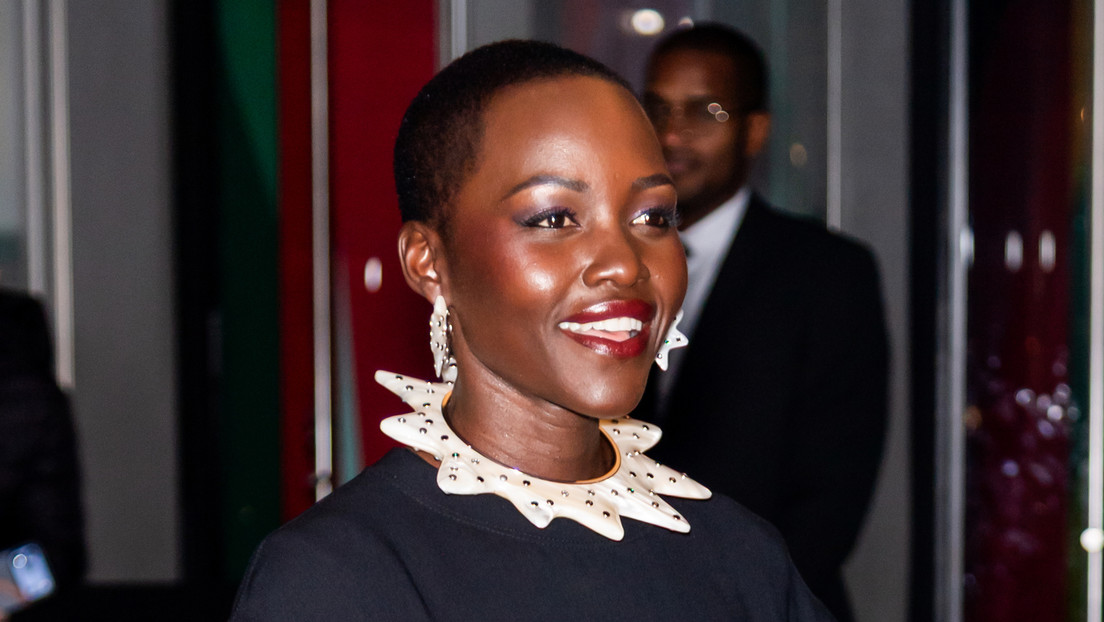 Lupita Nyong'o responde a críticas tras ser elegida para representar a Helena de Troya