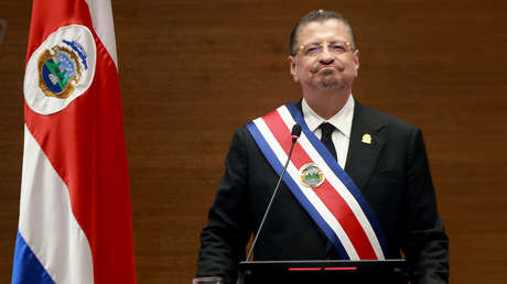 Presidente latinoamericano pasa el mando, pero mantendrá inmunidad en causas penales por esta razón