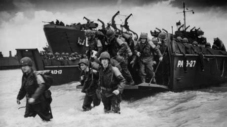 Trump conmemora el "triunfo de EE.UU." en la II Guerra Mundial