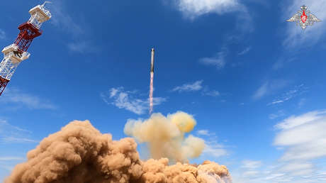 Rusia prueba con éxito el misil intercontinental pesado Sarmat