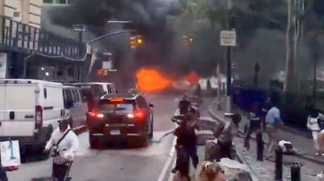 Una fuerte explosión cerca del Toro de Wall Street en Nueva York causa pavor entre los transeúntes (VIDEO)