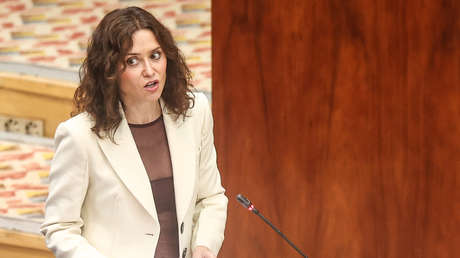 Ayuso se sube al 'comodín' de la imputación de Zapatero sin comentar su polémico viaje a México