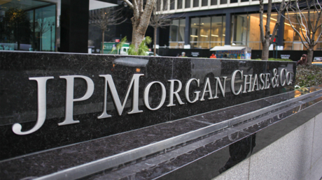 CEO de JPMorgan dice que empleará más expertos en IA y menos banqueros tradicionales