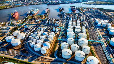La sombra geopolítica golpea el petróleo: árbitro clave de industria teme entrar en 'zona roja' en verano