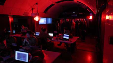 Medios: La OTAN ensaya "ataques profundos" contra Rusia desde el metro de Londres