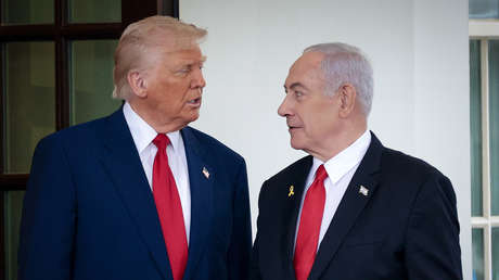 NYT: Netanyahu pasa de "copiloto" a simple "pasajero" de Trump