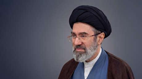 Líder supremo de Irán: "Las naciones de la región ya no serán escudo para las bases de EE.UU."