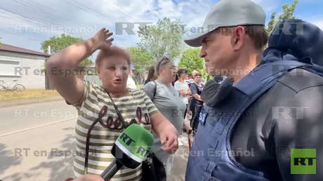 Residente de Donbass a Kiev: "Váyanse de nuestra tierra, es rusa y estamos con los rusos"