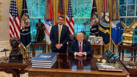 Trump recibe en la Casa Blanca a Flávio Bolsonaro: qué se sabe