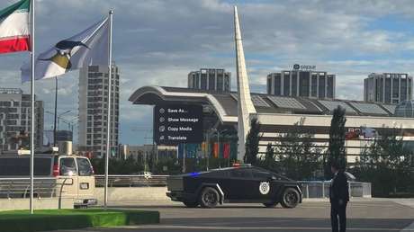 Tesla Cybertrucks se encargan de la seguridad en la capital de Kazajistán en medio de la visita de Putin (VIDEOS)
