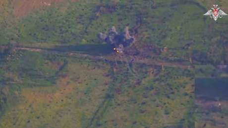 VIDEO: Artillería rusa fulmina emplazamientos enemigos en ataques precisos