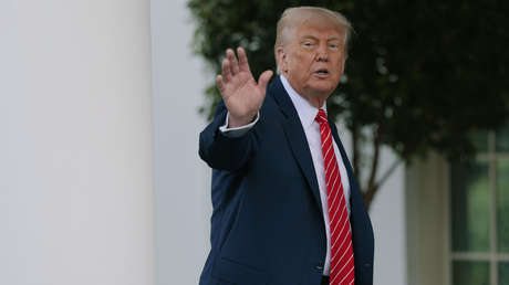 Trump al papa: "Alguien debería explicarle que Irán no puede tener un arma nuclear"