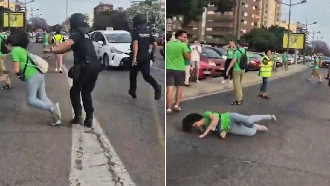 VIDEO: Maestra jubilada se rompe la nariz tras ser empujada  a traición  por un policía español