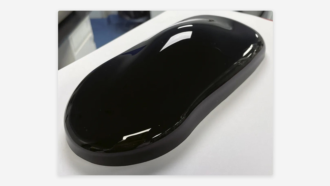 China crea una fantástica pintura para coches que se ve como un 'agujero en la materia' y puede engañar el ojo humano