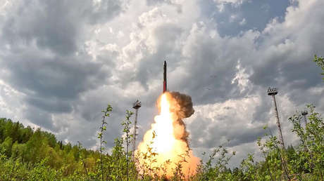 Cancillería de Rusia revela qué podría obligar al país a utilizar armas nucleares