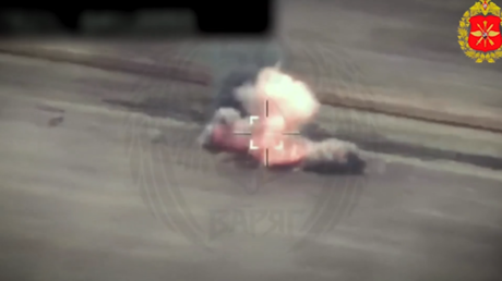 VIDEO: Así destruyó Rusia un aeródromo móvil enemigo y frustró ataque inminente