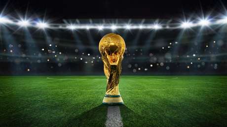 El alto precio que esconde el Mundial de Fútbol más caro de la historia