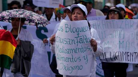EE.UU. advierte que no permitirá que "turbas financiadas por narcotraficantes" amenacen a Bolivia