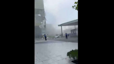 Tsunami azota Filipinas tras el fuerte terremoto
