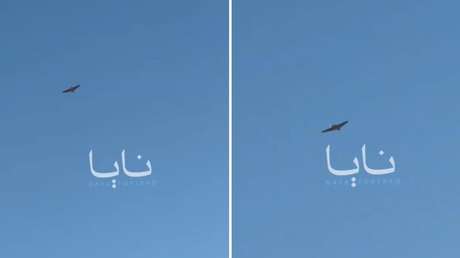 VIDEO: Un supuesto dron suicida iraní sobrevuela Kuwait en plena luz del día