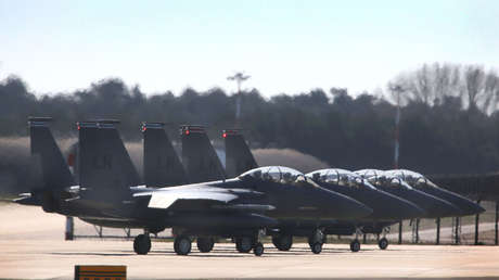 CGRI bombardea cazas estadounidenses F-35, F-15 y F-16 en una base aérea de EE.UU. en Jordania