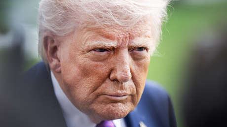 Trump anuncia que EE.UU. golpeará "duramente" a Irán esta noche