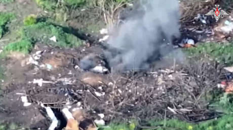 VIDEO: Tropas rusas calcinan posiciones enemigas y
