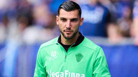 La dura condena de cárcel para el futbolista español Rafa Mir por agresión sexual