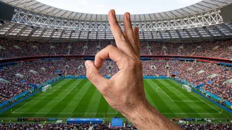 Investigan a un árbitro del Mundial por un gesto de 'supremacía blanca'