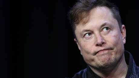 Musk expone el "verdadero objetivo" del Reino Unido detrás de la intención de prohibir redes sociales a menores