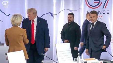VIDEO: Zelenski 'persigue' a Trump en el G7, pero el mandatario parece ignorarlo