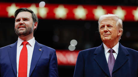 Vance explica su cambio de postura sobre Trump: de el "Hitler de EE.UU." a "la mejor esperanza"