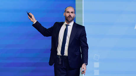 Supremo de Brasil condena a prisión a Eduardo Bolsonaro por coacción en el juicio contra su padre