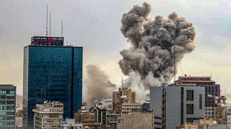 Trump amenaza con bombardear a Irán de nuevo si "no se comporta bien"