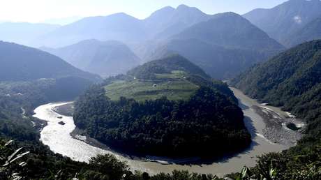 "China confía en domar la naturaleza": expertos se rinden ante la mayor hidroeléctrica del mundo