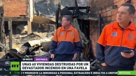 Decenas de viviendas quedan destruidas por un devastador incendio en una favela