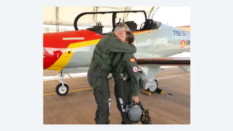VIDEO: Felipe VI y la princesa Leonor realizan su primer vuelo de instrucción juntos
