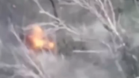 VIDEO: Almacén militar ucraniano arde tras un preciso golpe de artillería rusa