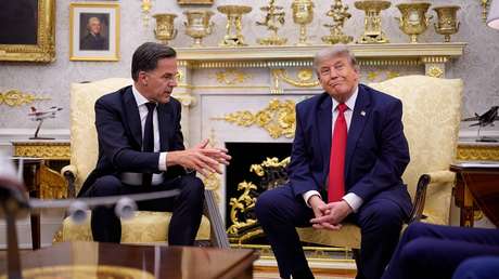 Jefe de la OTAN explota en elogios a Trump y este responde fustigando a la Alianza