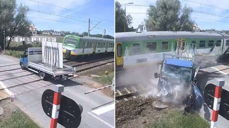 FUERTES IMÁGENES: Un tren arrolla a toda velocidad una furgoneta atrapada en las vías