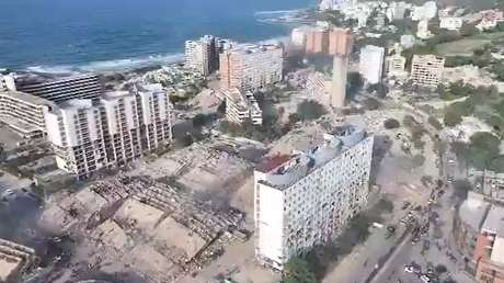 Lo que se quedó de La Guaira, destrozada por los fuertes terremotos (A VISTA DE DRON)