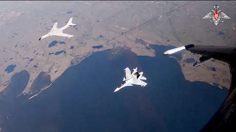 Rusia y China realizan una patrulla aérea estratégica conjunta (VIDEO)